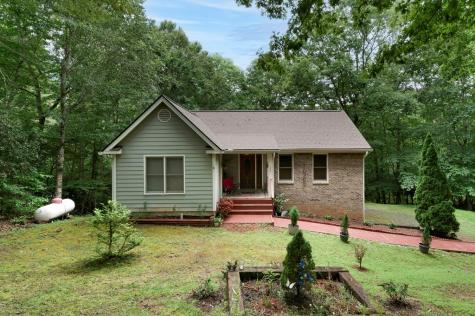 125 Jess Hooper Drive Hayesville NC 28904