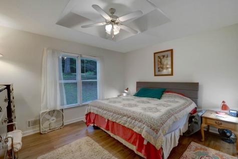 125 Jess Hooper Drive Hayesville NC 28904