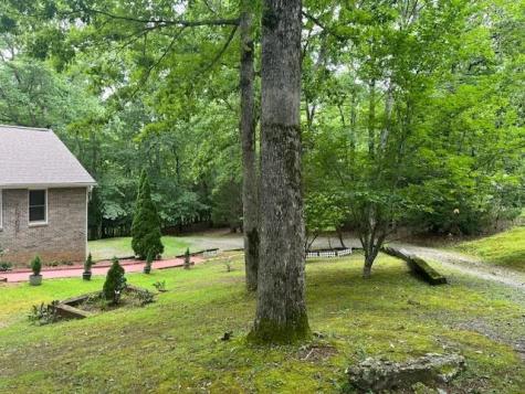 125 Jess Hooper Drive Hayesville NC 28904