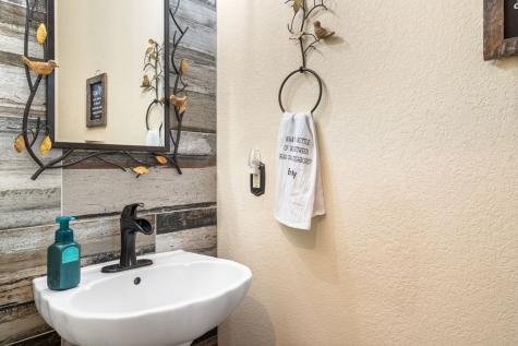 801 Village Murphy NC 28906