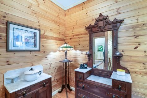 801 Village Murphy NC 28906