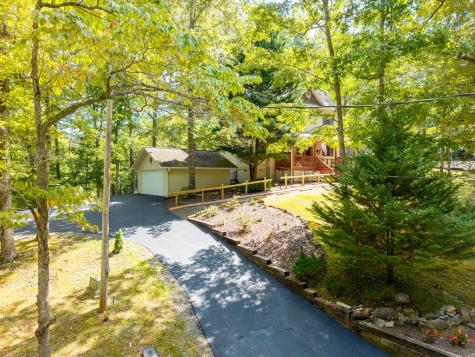 801 Village Murphy NC 28906