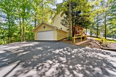 801 Village Murphy NC 28906