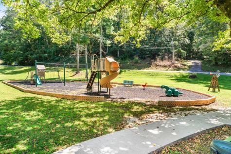 801 Village Murphy NC 28906