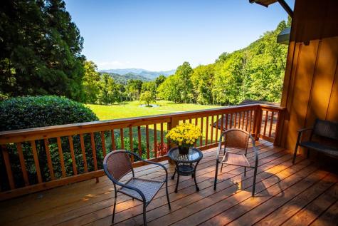 1620 East Buffalo Road Robbinsville NC 28771