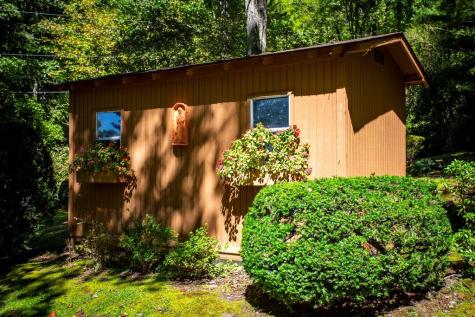 1620 East Buffalo Road Robbinsville NC 28771