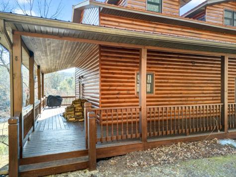 2059 Lower Tuskeegee Robbinsville NC 28771