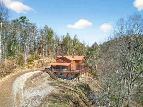 2059 Lower Tuskeegee Robbinsville NC 28771