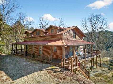 2059 Lower Tuskeegee Robbinsville NC 28771