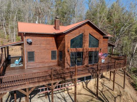 2059 Lower Tuskeegee Robbinsville NC 28771