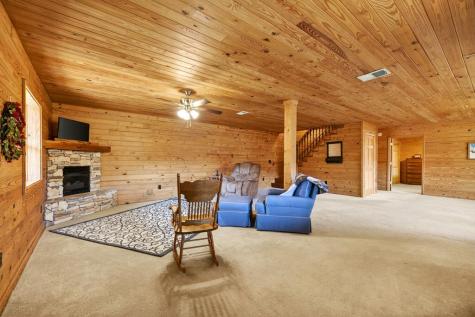 2059 Lower Tuskeegee Robbinsville NC 28771