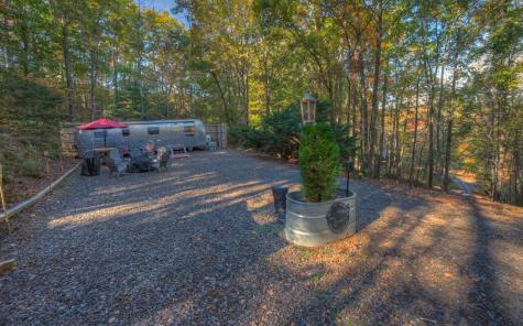 32,70,75 Rollingwood Lane Murphy NC 28906