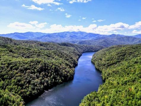 561 Deals Gap Road Robbinsville NC 28713