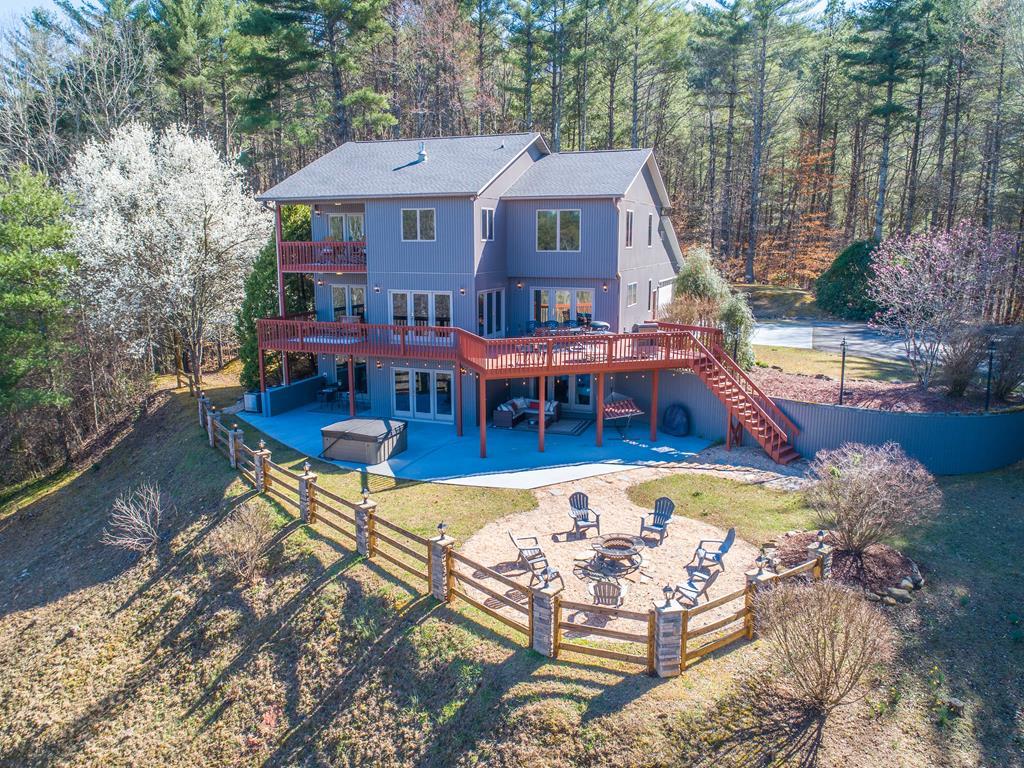 245 Roll Tide Drive Murphy NC 28906