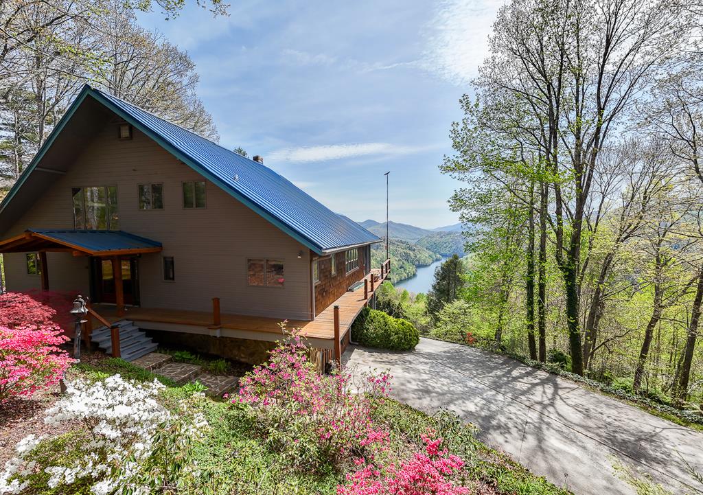 369 Deals Gap Road Robbinsville NC 28771