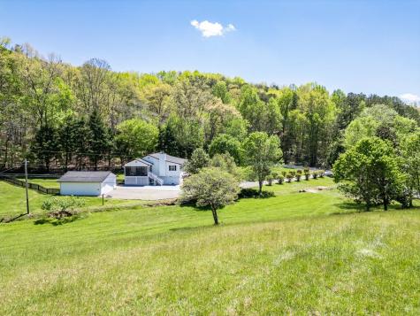 25 Winchester Woods Drive Murphy NC 28906