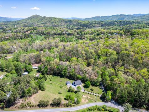 25 Winchester Woods Drive Murphy NC 28906