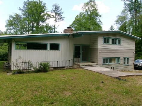 148 Milltown Road Robbinsville NC 28771