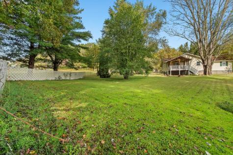 1045 Old Highway 64 W Hayesville NC 28904