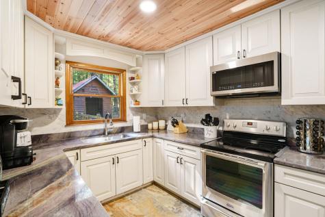 98 Bear Lane Blue Ridge GA 30513