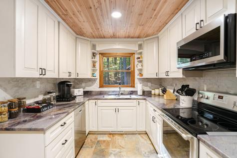 98 Bear Lane Blue Ridge GA 30513