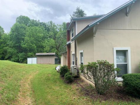 805 Bethabara Road Hayesville NC 28904