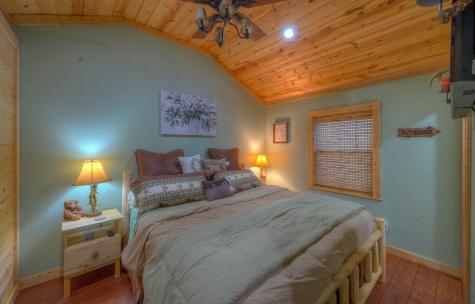 30 Lost Pond Lane Murphy NC 28906