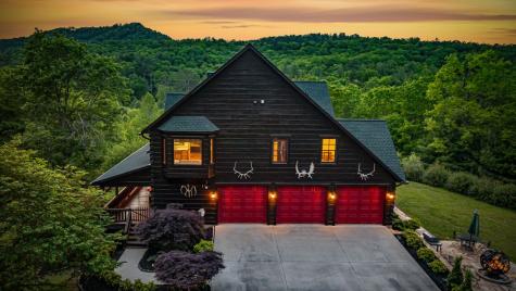 2007 Pine Log Church Road Brasstown NC 28902