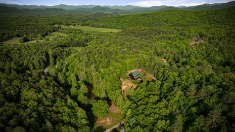 2007 Pine Log Church Road Brasstown NC 28902