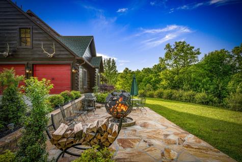 2007 Pine Log Church Road Brasstown NC 28902