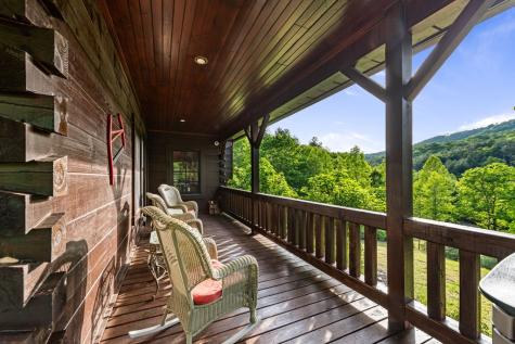 2007 Pine Log Church Road Brasstown NC 28902