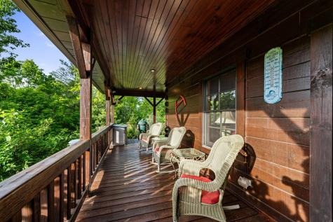 2007 Pine Log Church Road Brasstown NC 28902