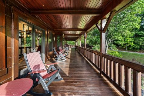 2007 Pine Log Church Road Brasstown NC 28902