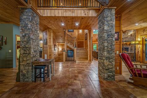 2007 Pine Log Church Road Brasstown NC 28902