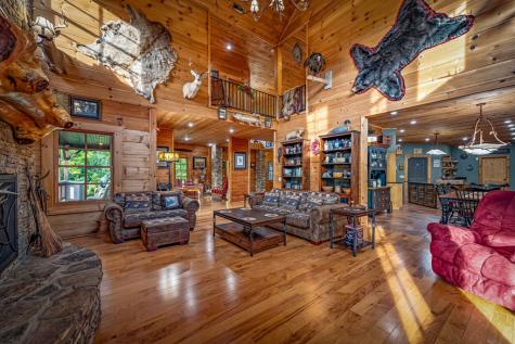 2007 Pine Log Church Road Brasstown NC 28902