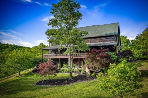 2007 Pine Log Church Road Brasstown NC 28902