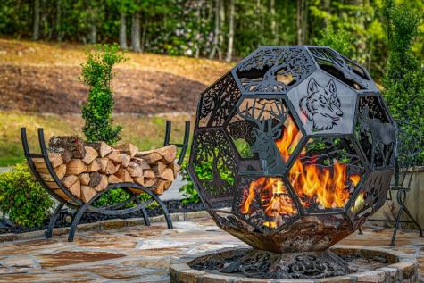 2007 Pine Log Church Road Brasstown NC 28902