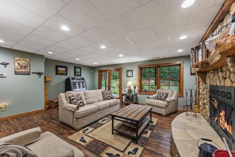 2007 Pine Log Church Road Brasstown NC 28902