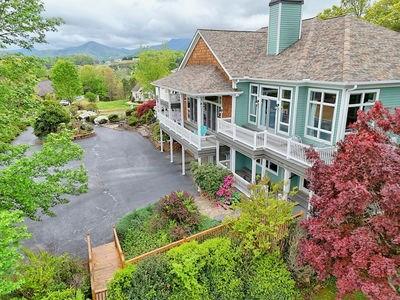 1526 Cedar View Lane Hiawassee GA 30546