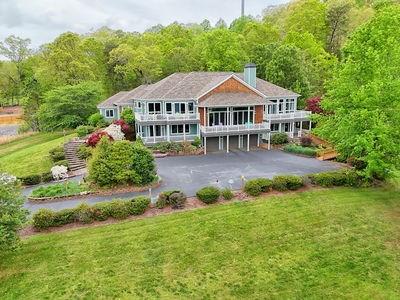 1526 Cedar View Lane Hiawassee GA 30546