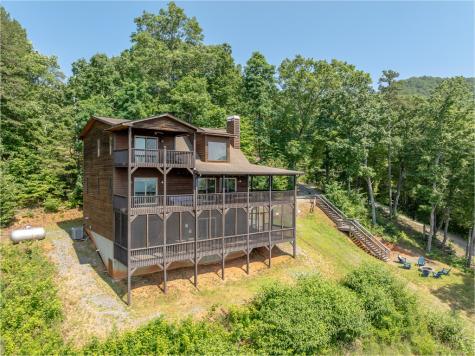 415 Sahkanaga Drive Murphy NC 28906