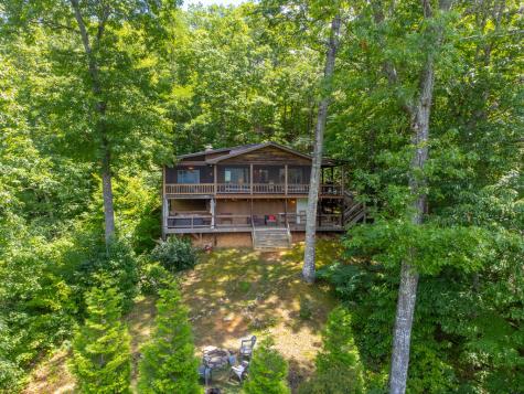 413 Tuskeegee Acres Robbinsville NC 28771