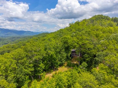 413 Tuskeegee Acres Robbinsville NC 28771