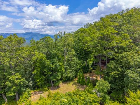 413 Tuskeegee Acres Robbinsville NC 28771