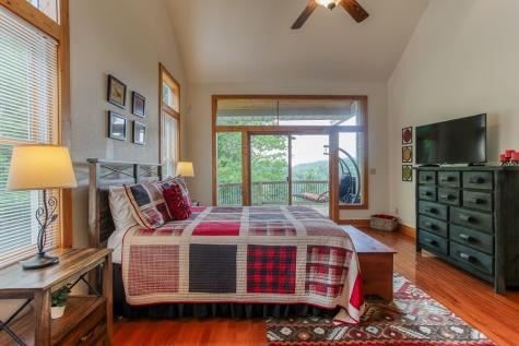 113 Snowbird Trail Robbinsville NC 28771