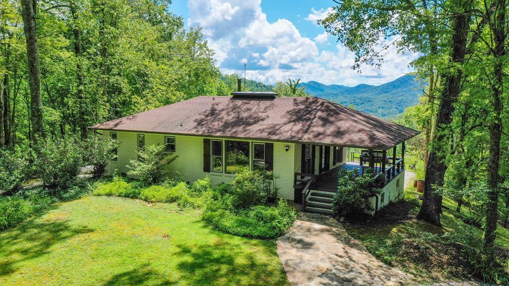 1515 Briartown Church Road Nantahala NC 28781