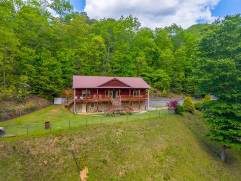 155 Mountain Laurel Road Robbinsville NC 28771