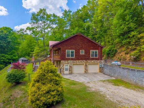 155 Mountain Laurel Road Robbinsville NC 28771