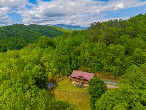155 Mountain Laurel Road Robbinsville NC 28771