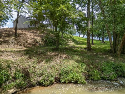 96 West Road Warne NC 28909